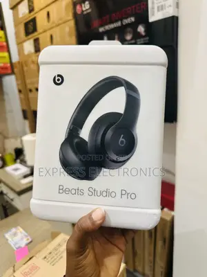 Foreign Standard Beats Studio Pro