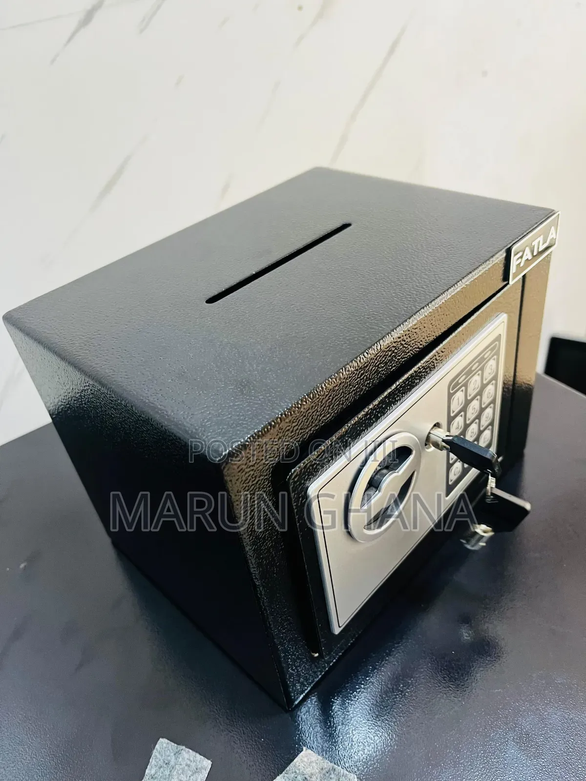 Safe Locker Box With Top Cut 17g