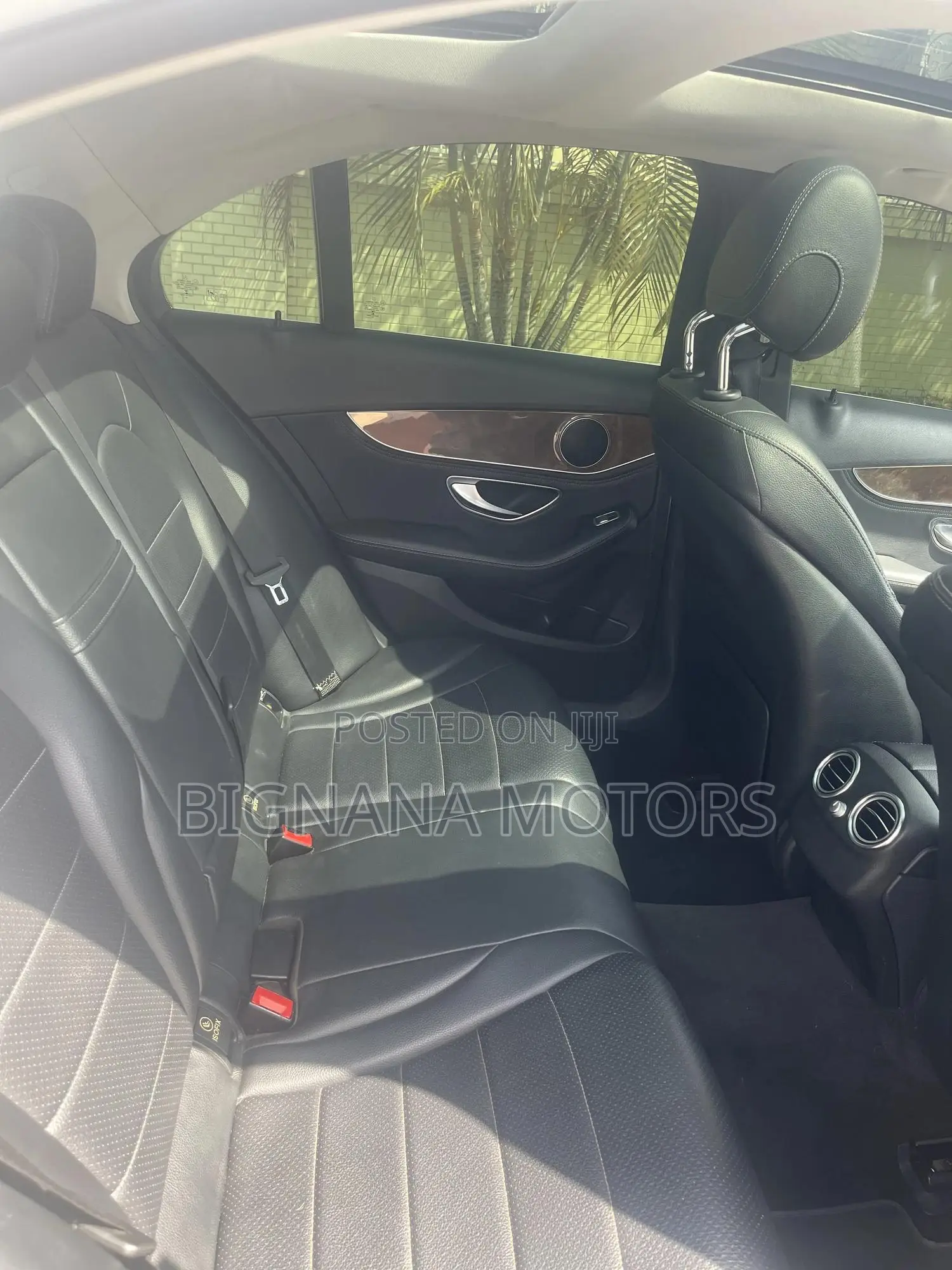 Mercedes-Benz C300 Luxury 4Matic Sedan AWD (2.0L 4cyl 7A) 2016 White
