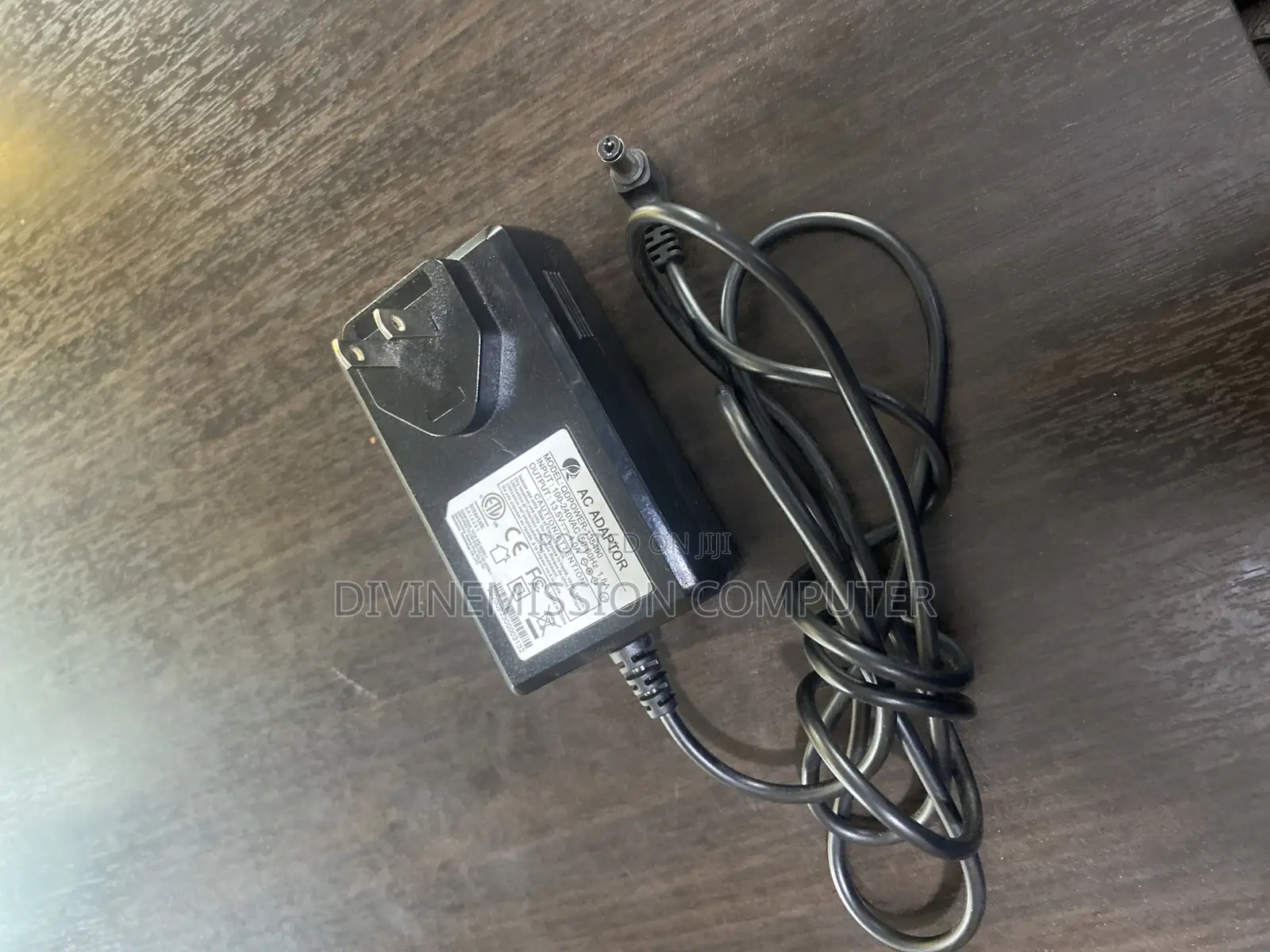 Ac Adapter 13.5v~~4.0a