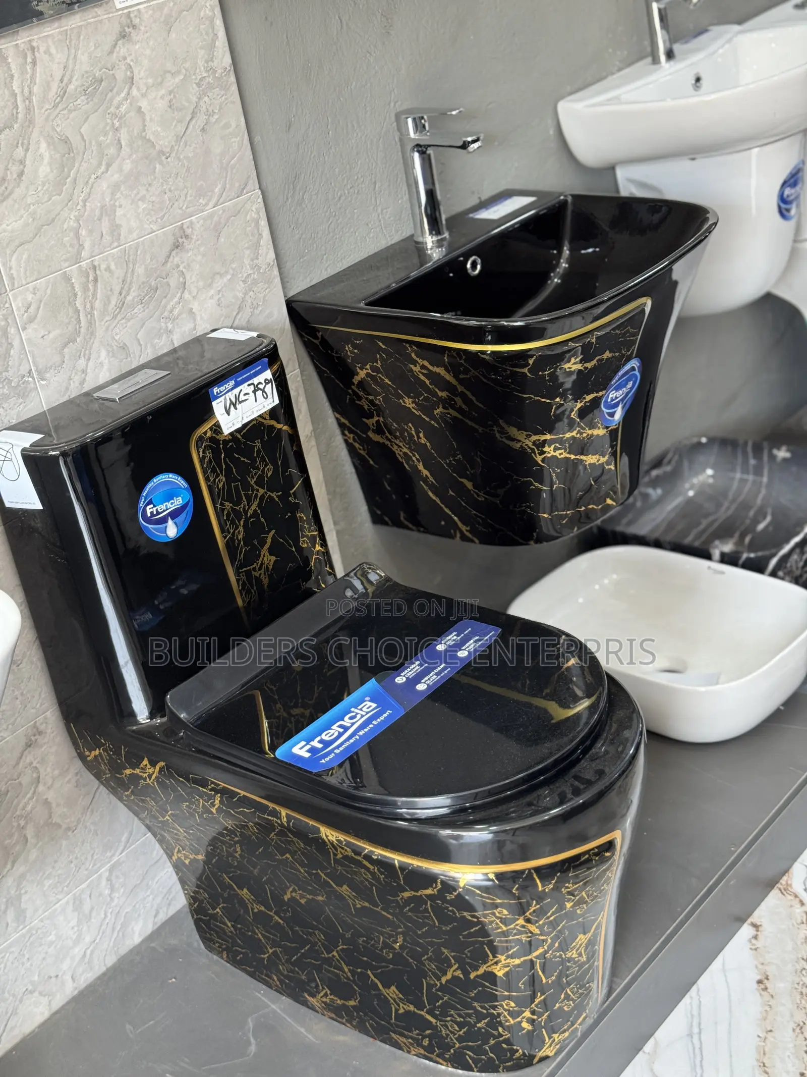 Water Closet With Wash Basin (90)