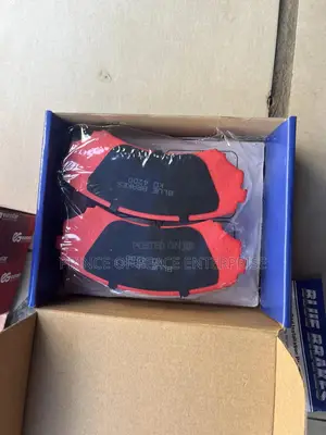 Mitsubishi Pajero 2000 Front Brake Pad and Back Brake Pad