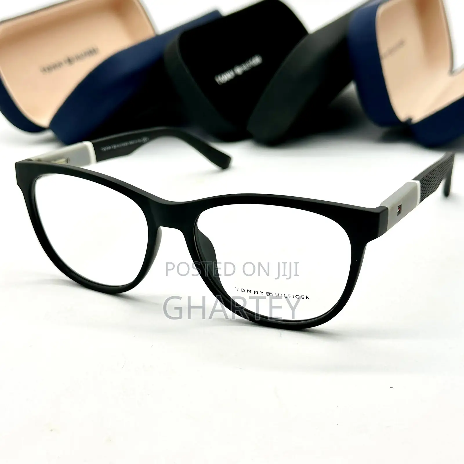 Luxury New Tommy Hilfiger Glasses