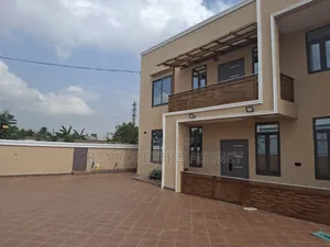 Furnished 4bdrm House in B2 Properties Agency, Kumasi Metropolitan