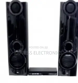 LG 1250W 4.2ch Home Theater System, Dual Subwoofer, Aux In