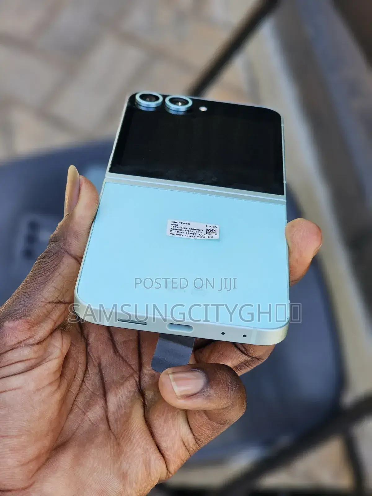 New Samsung Galaxy Z Flip6 256 GB Blue