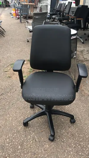 Office/ Swivel Chair