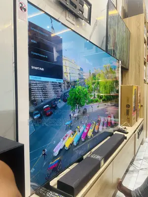 Dynamic Sleek Color Display Qled Samsung 85”Q60