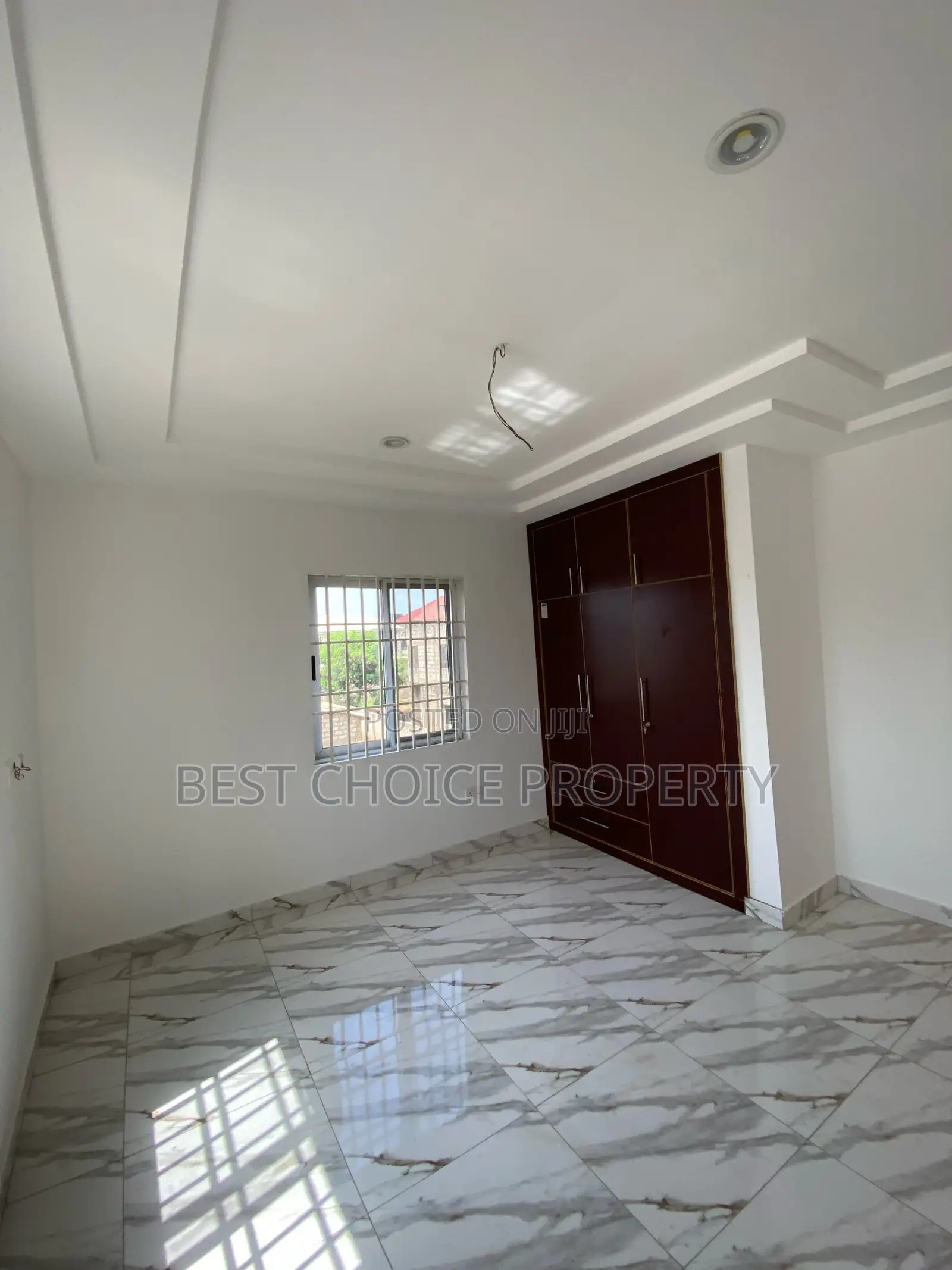 3bdrm Apartment in Adenta Block Factory for rent