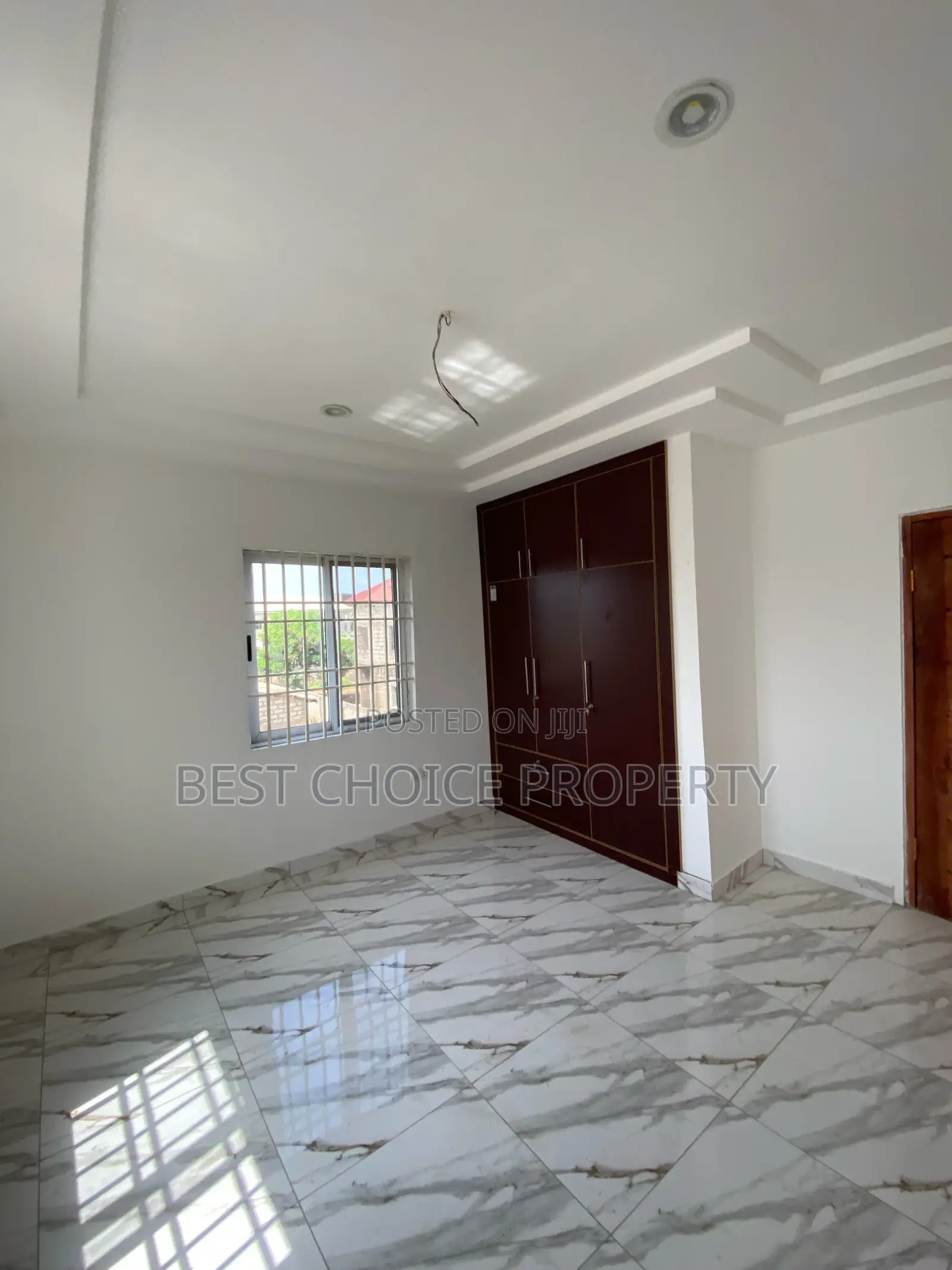3bdrm Apartment in Adenta Block Factory for rent