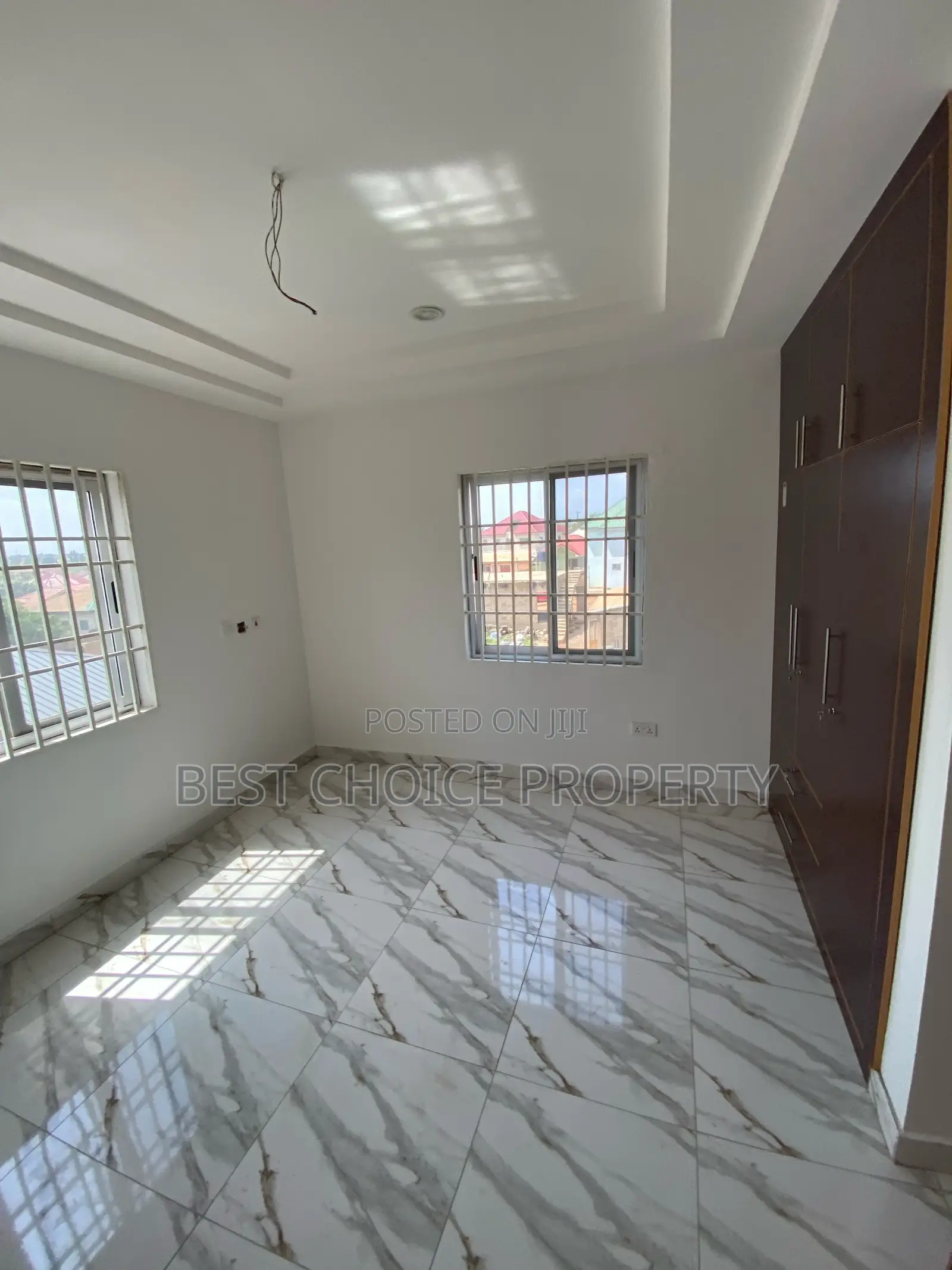 3bdrm Apartment in Adenta Block Factory for rent