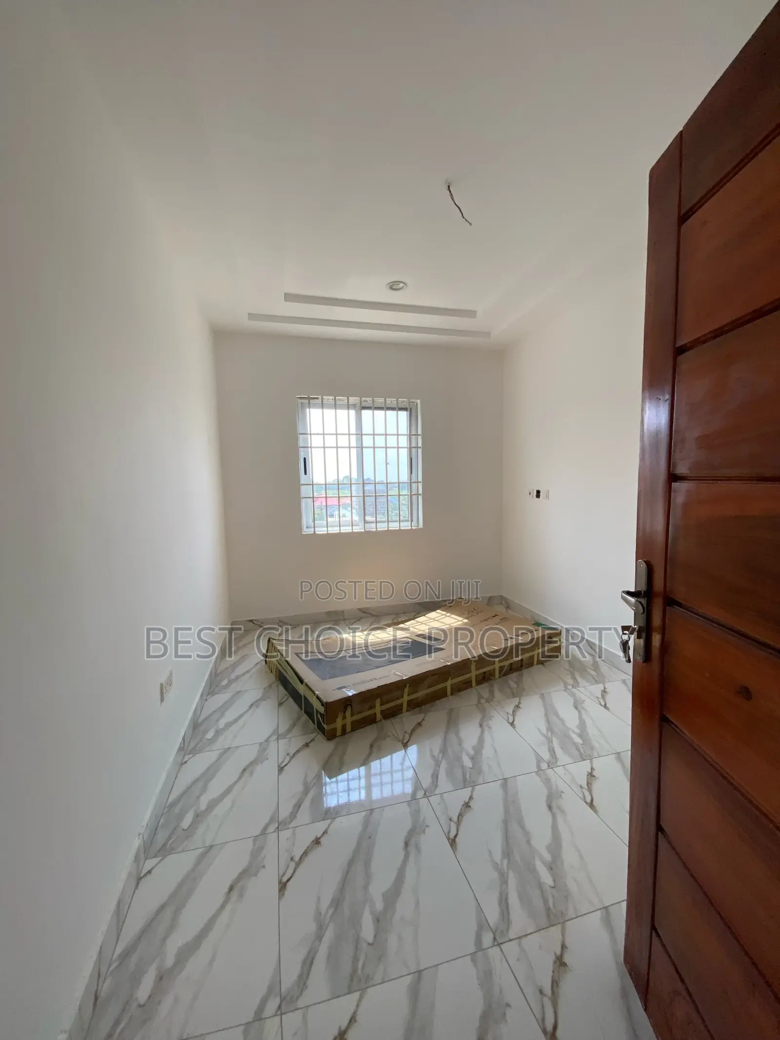 3bdrm Apartment in Adenta Block Factory for rent