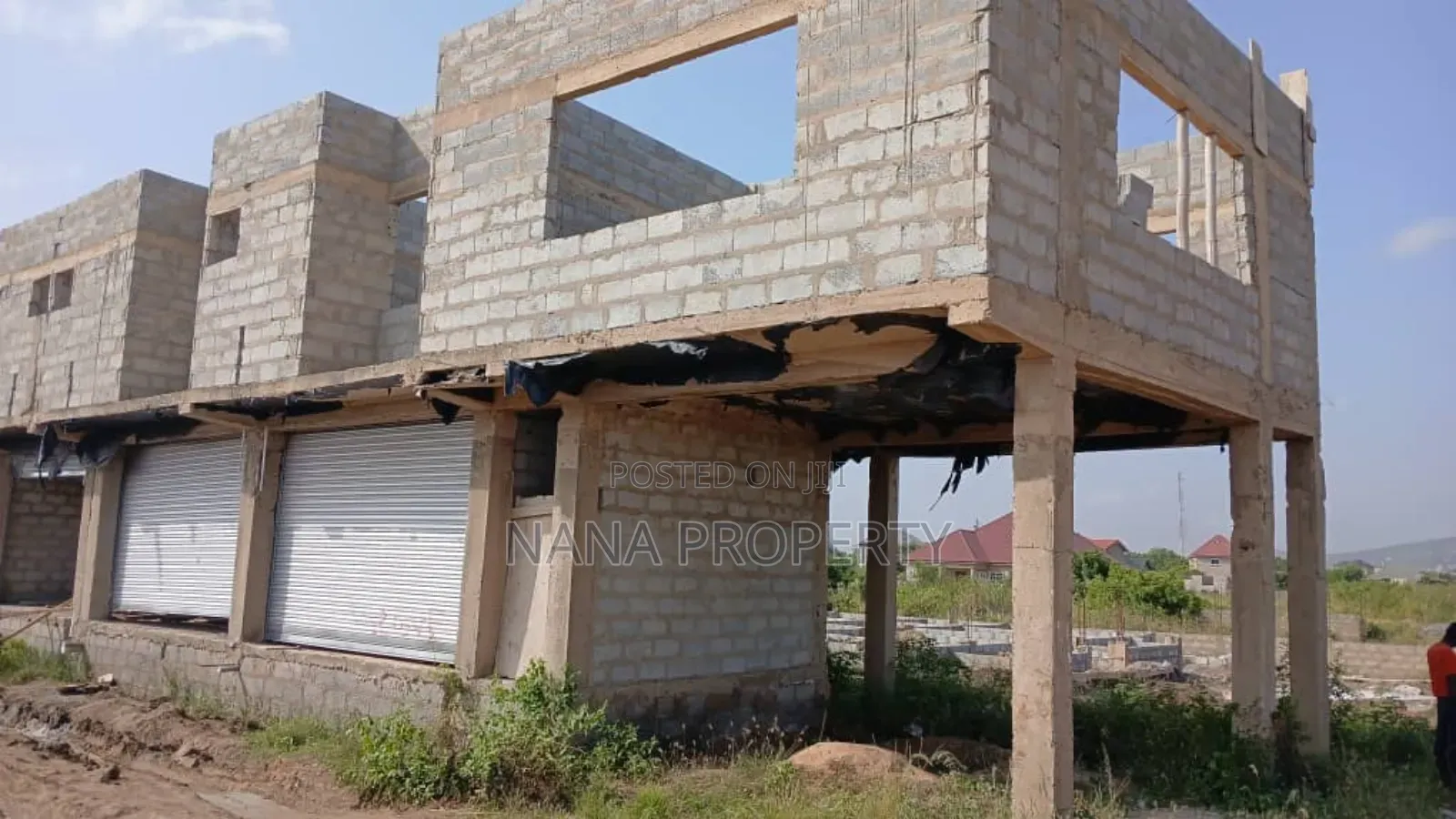 3bdrm House in Oyibi for sale