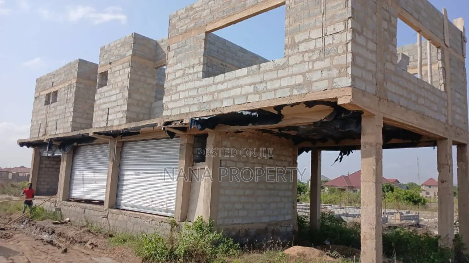 3bdrm House in Oyibi for sale