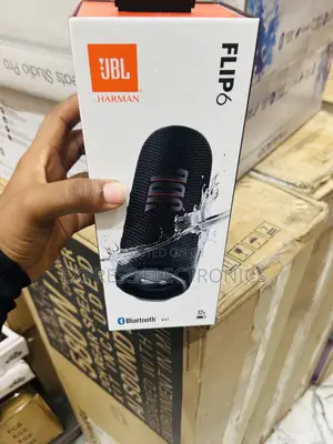 Up to 24-Hours Battery Life Flip 6 Speaker