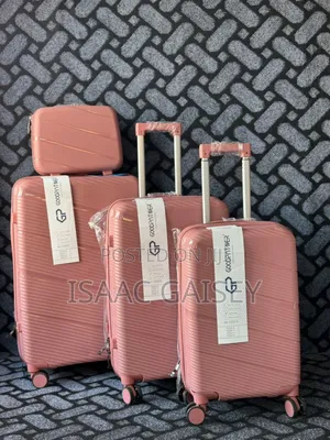 Four Set High Durability Anticrake Luggages/Travel Bags