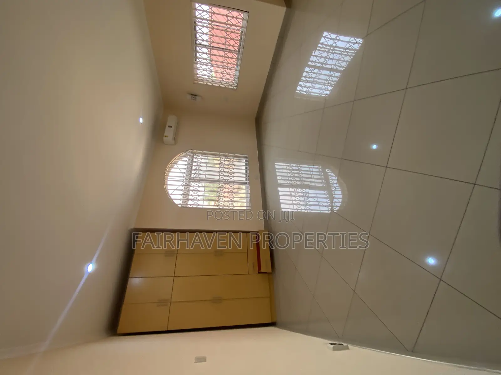 3bdrm Apartment in East Legon for rent
