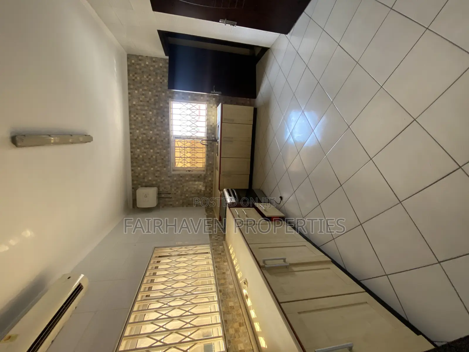 3bdrm Apartment in East Legon for rent