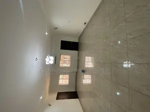 3bdrm Apartment in East Legon for rent