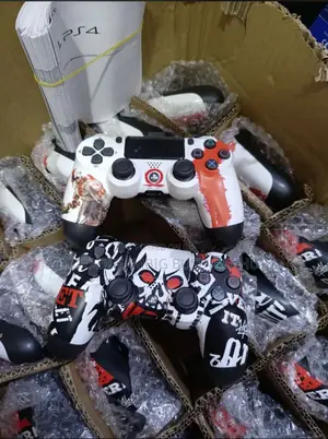 Ps4 Ps3 PS2 Controllers