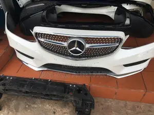 Mercedes Benz C300 Front Bumper