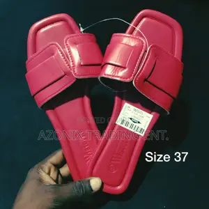 High Grade Ladies Leather Slippers