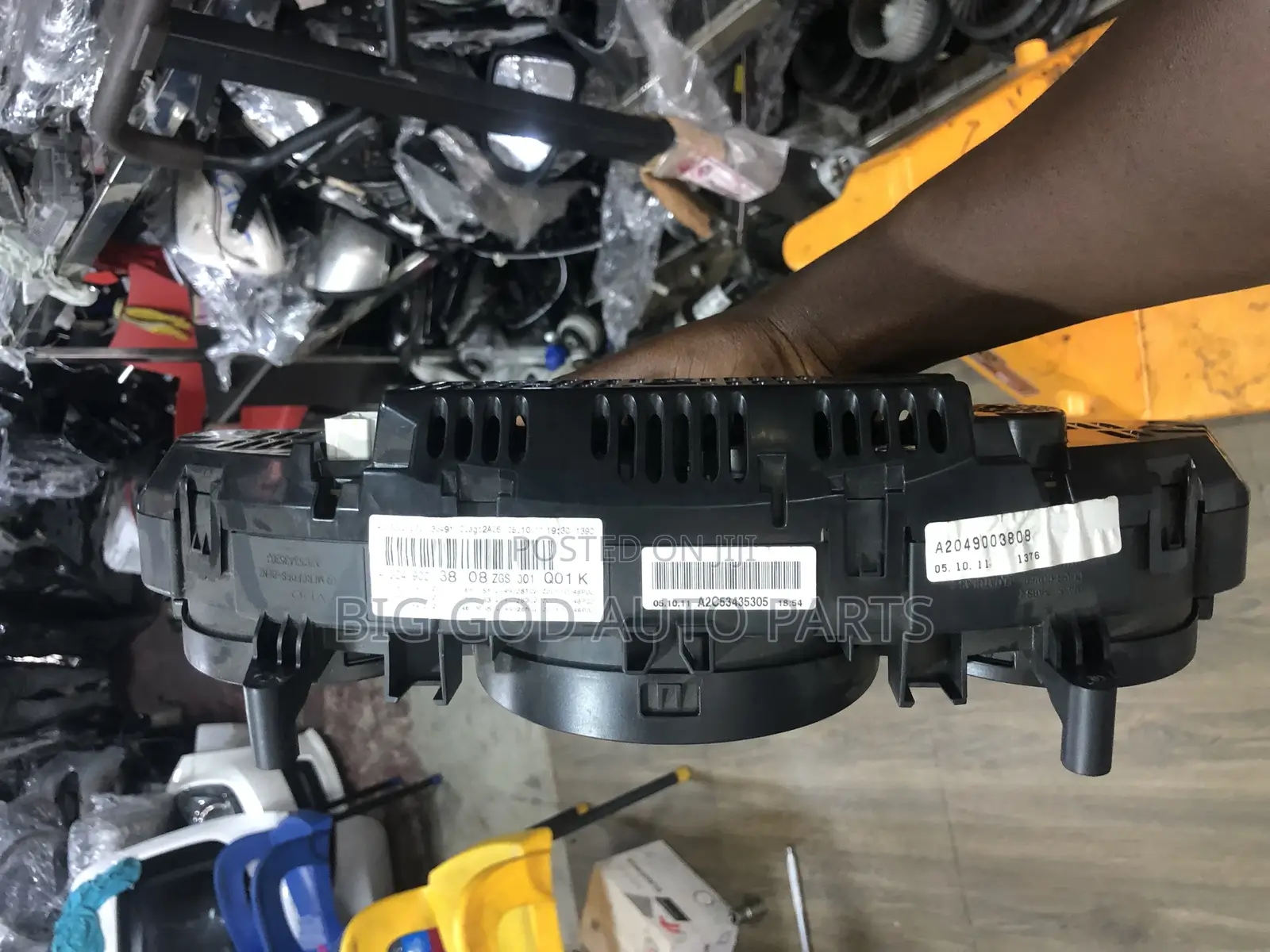 Mercedes Benz C250 Speedometer Panel