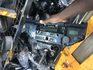 Mercedes Benz C250 Speedometer Panel
