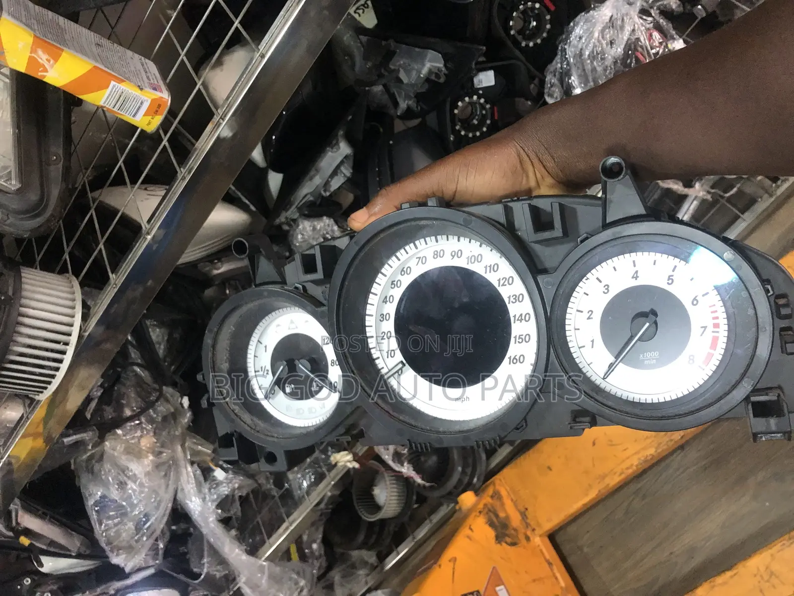 Mercedes Benz C250 Speedometer Panel