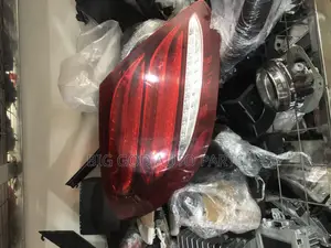 Mercedes Benz E300 Taillight