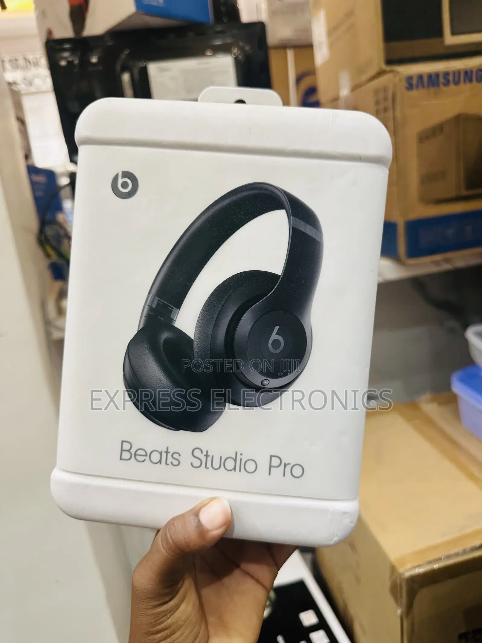 Active Noise Cancelling Beats Solo Pro