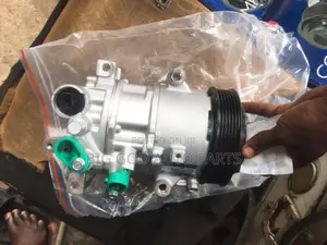 A/C Compressor 6seu14c for Audi A, A4 Quattro, Q5, Q7, A5, A
