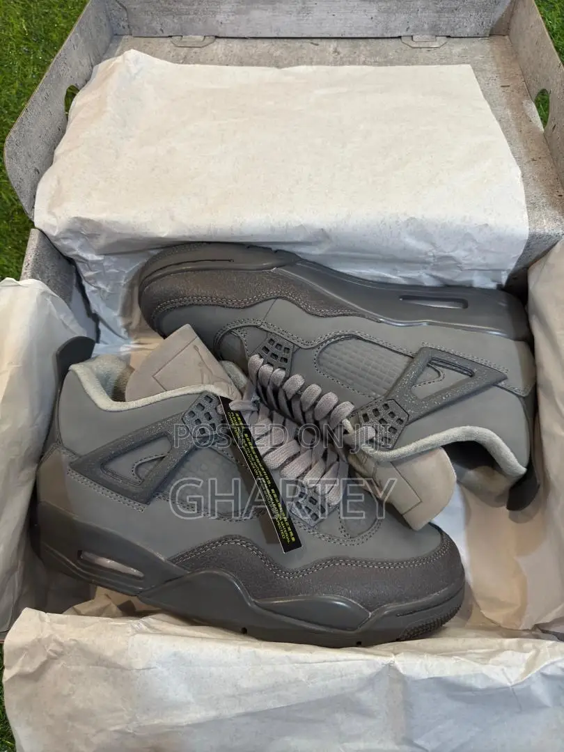 Nike Air Jordan 4 Retro SE Wet Cement