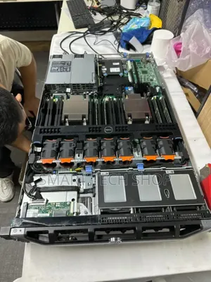 Server Dell PowerEdge R630 256GB Intel Xeon SSD 4T