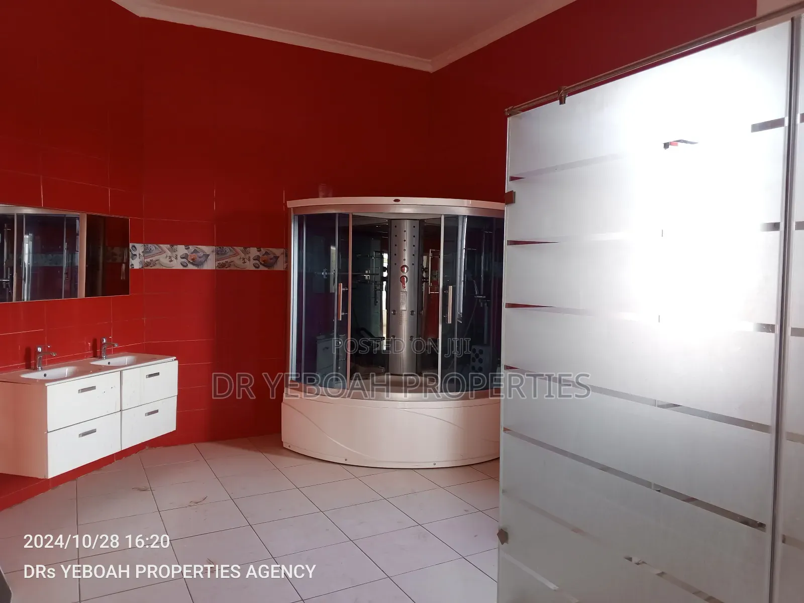 4bdrm House in Spintex:- 4 Bedrooms for rent