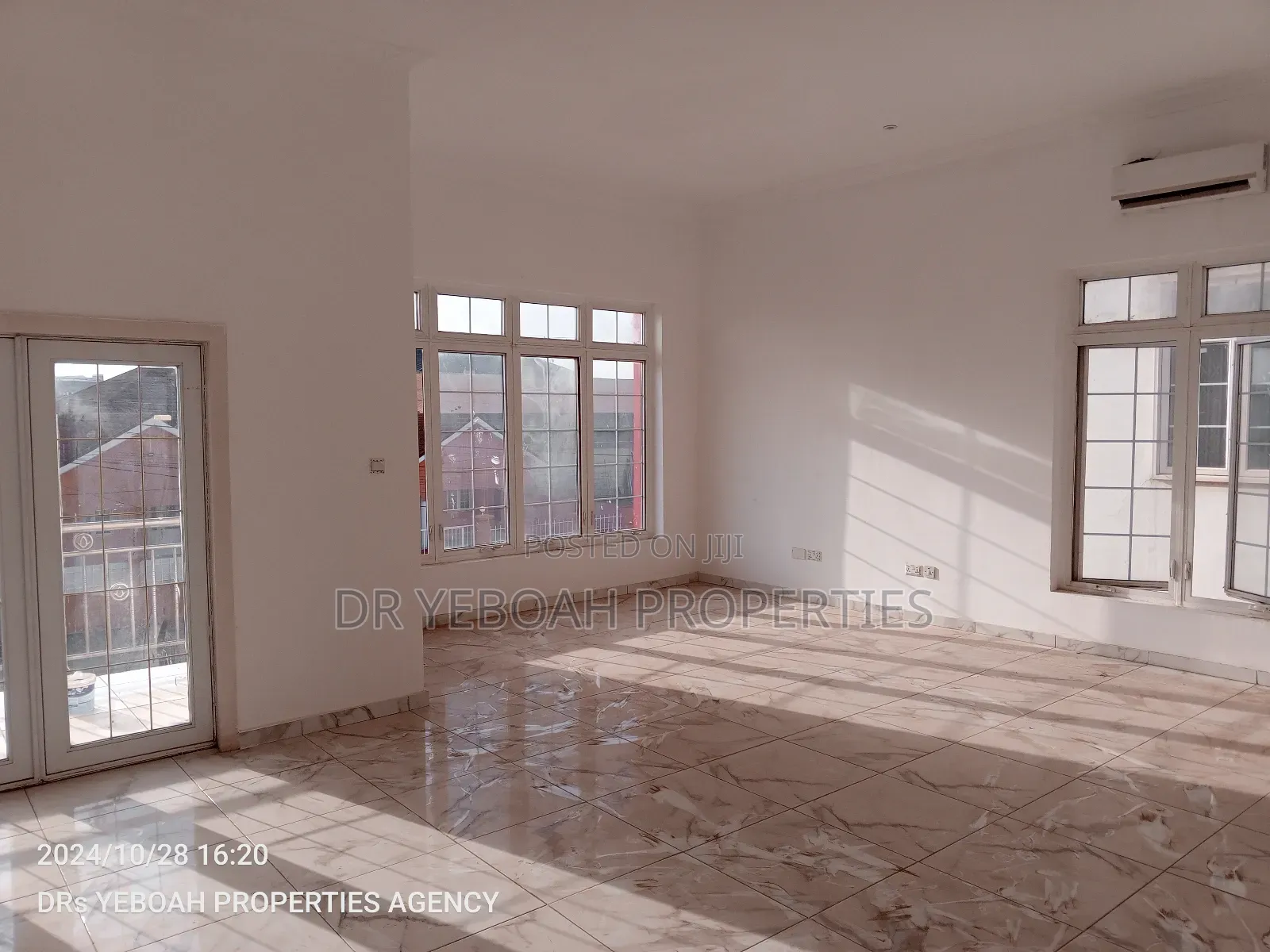 4bdrm House in Spintex:- 4 Bedrooms for rent