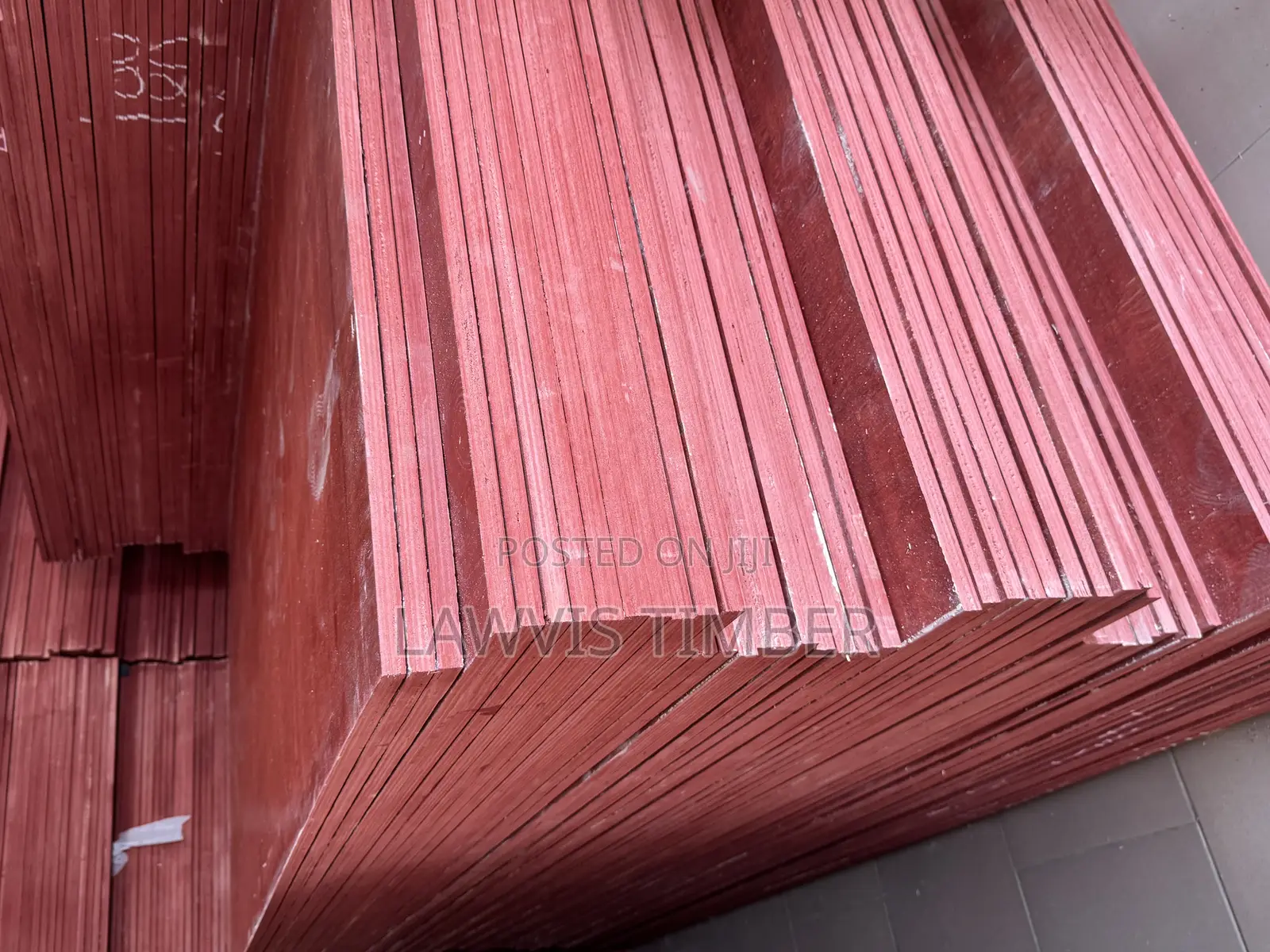 Marine Plywood/ Decking / Wood / 18mm