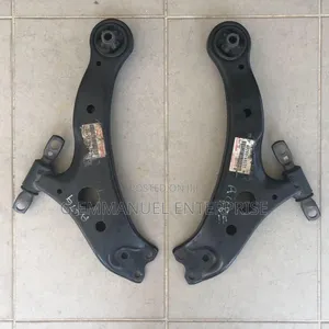 TOYOTA Camry Spider 2015 Lower Control Arm Pair. Original