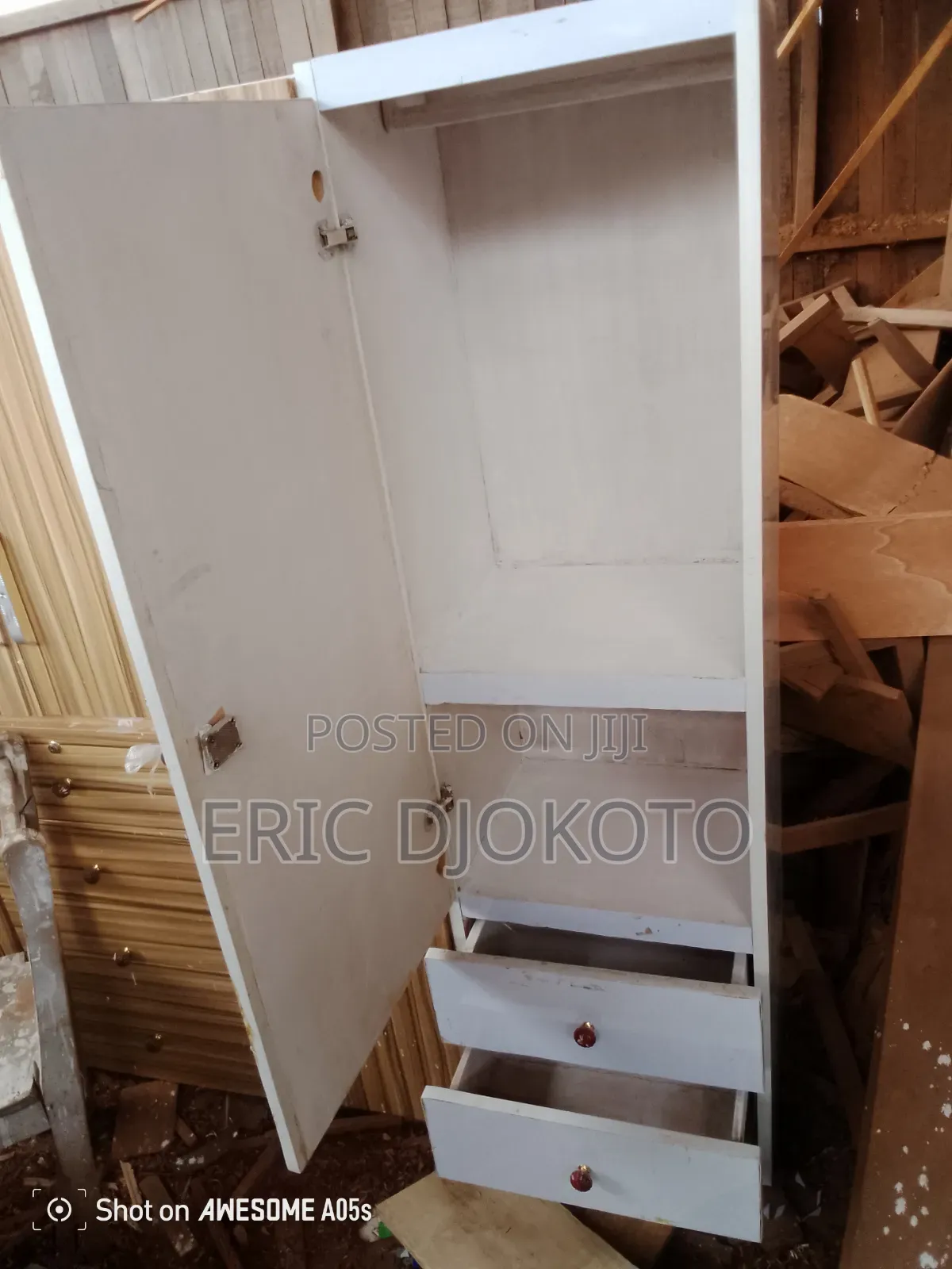 Single Wardrobe