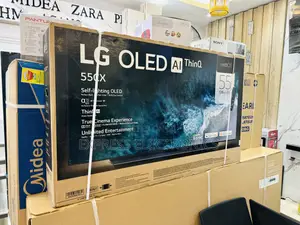 OLED Smart LG 55”CX Television