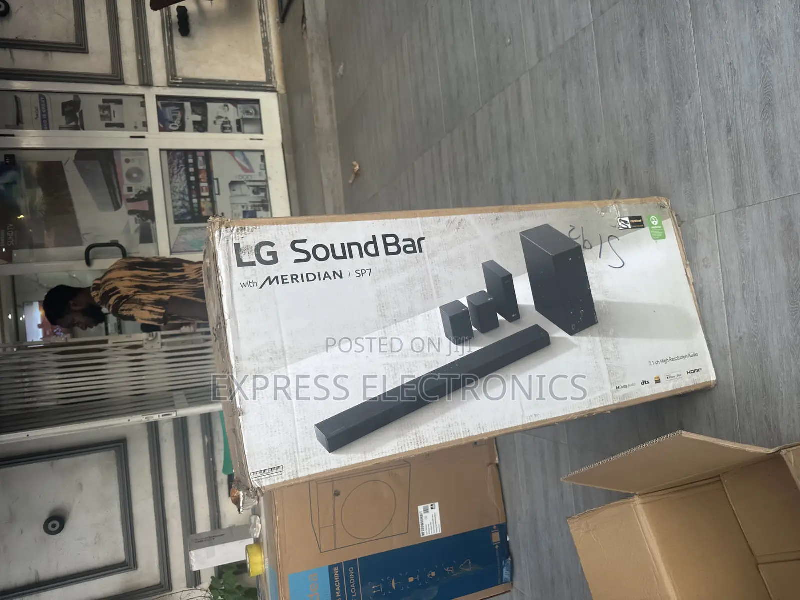 LG SP7R Sound System Black Best at Store (10gig)