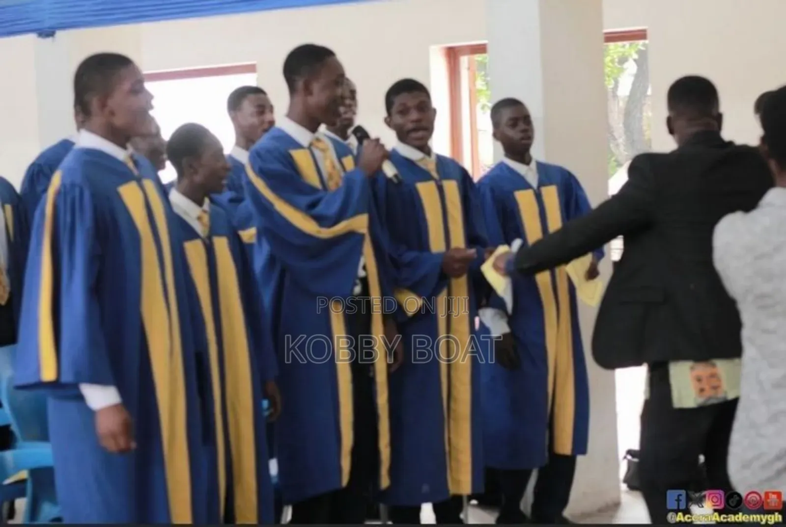Graduate Academic Church Choir Gown ( Robes)
