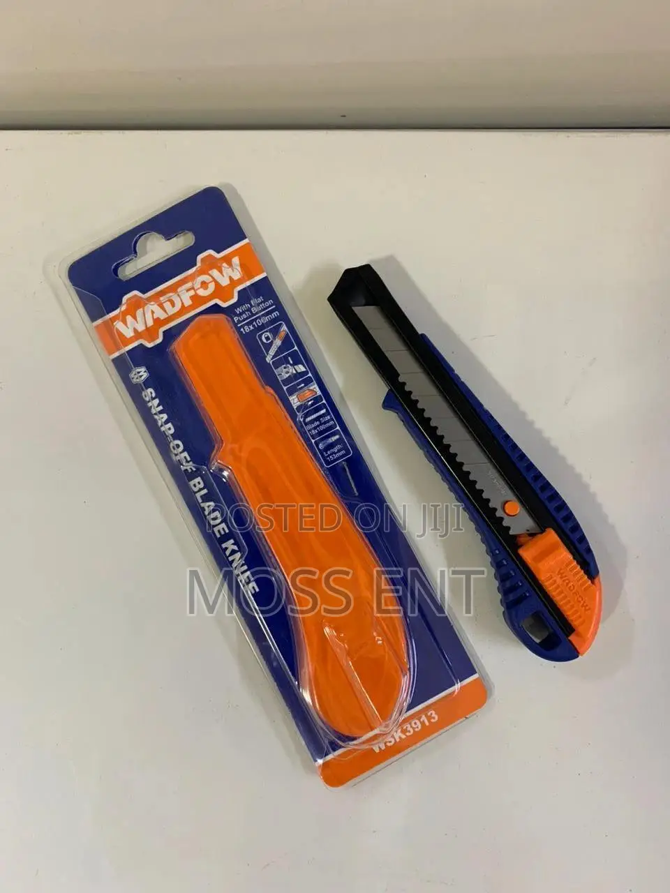 Snap-Off Blade Knife - WSK3913
