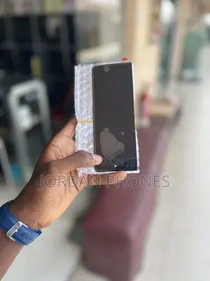 Galaxy Fold 3 Screen