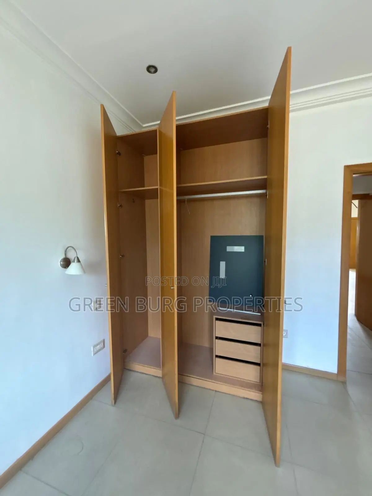 4bdrm House in Cantonments for rent