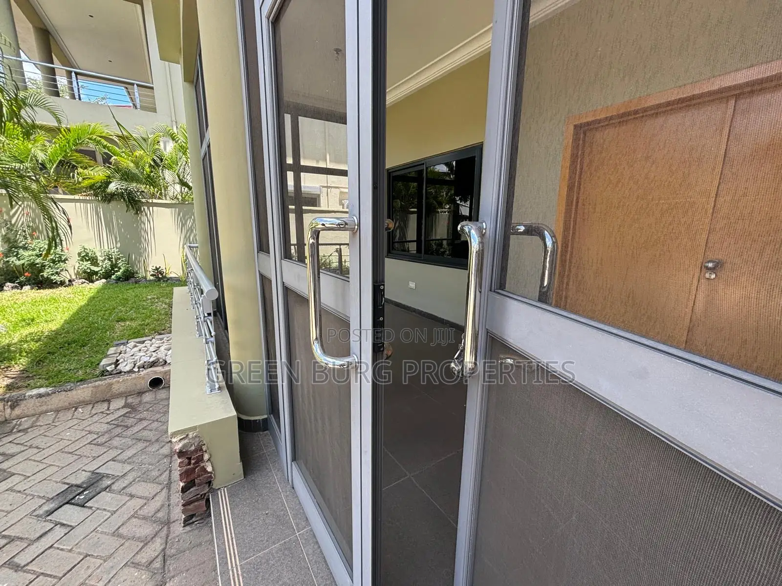 4bdrm House in Cantonments for rent