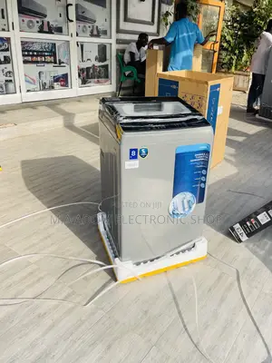 Fresh in Box Midea MA200W80/G 8kg Top Load Washing Machine.