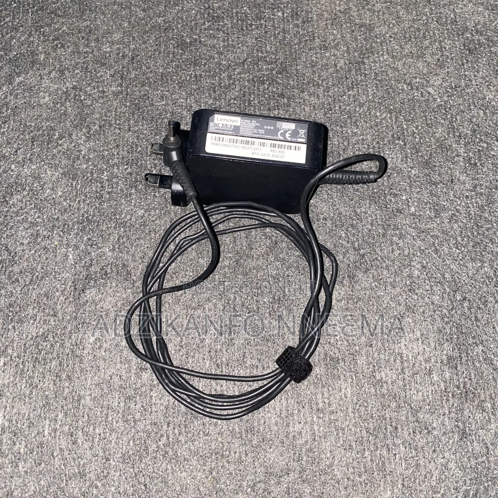 65W Lenovo Adapter