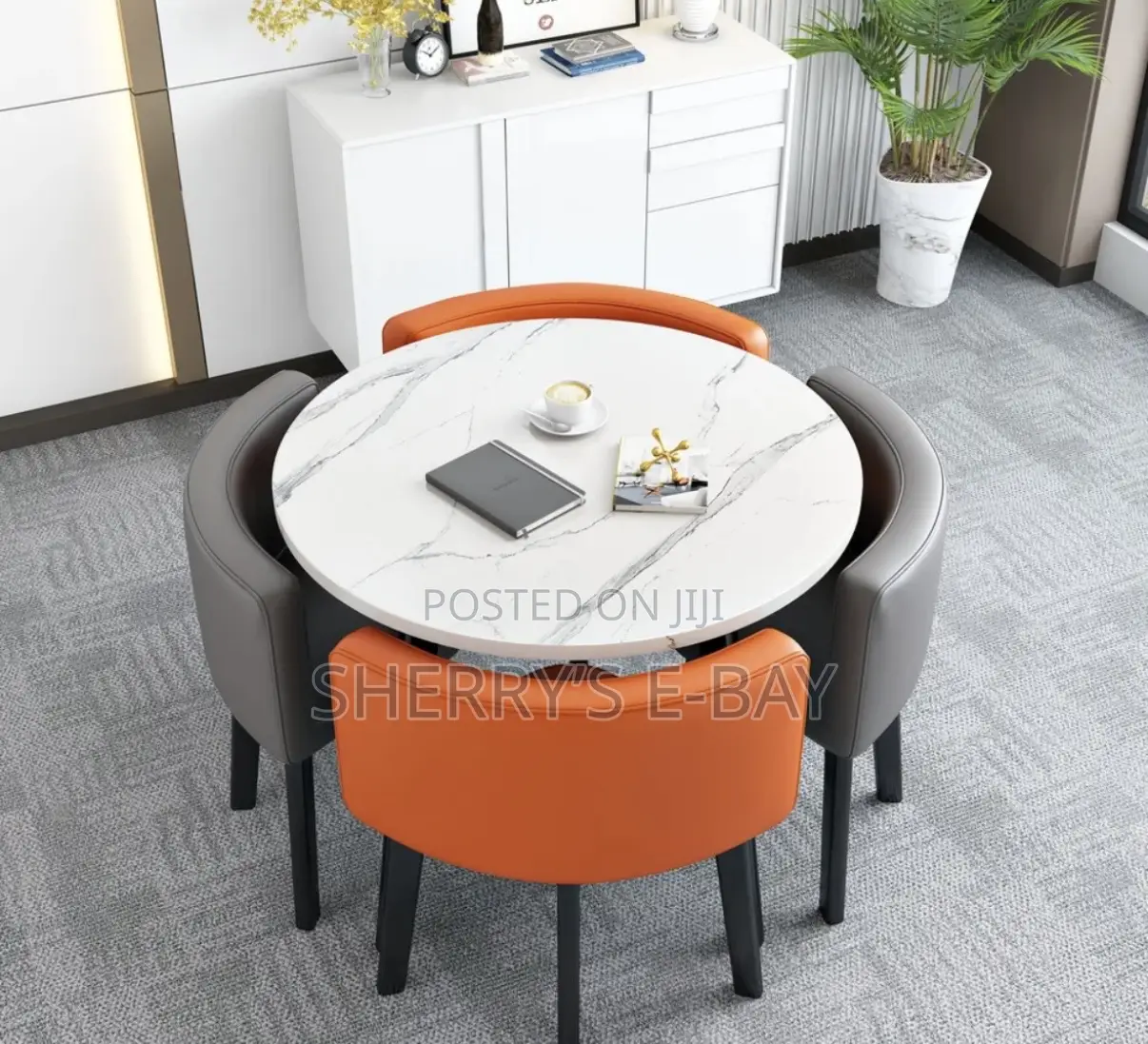 Luxurious Dining Set