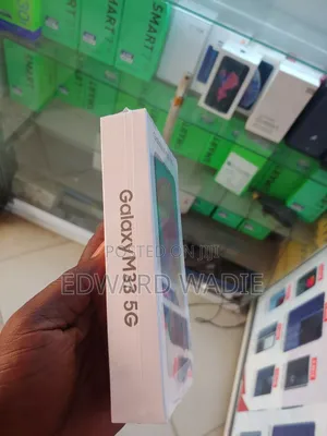 New Samsung Galaxy M33 5G 128 GB Black